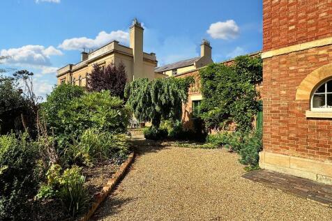 Private Garden