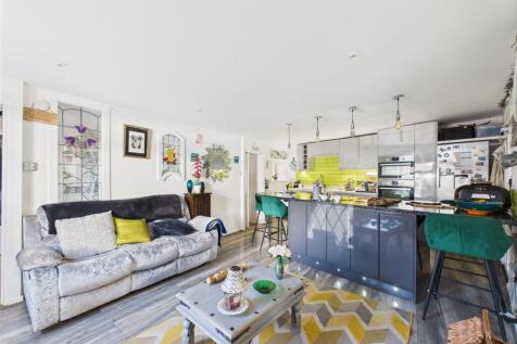 Kitchen Diner ii.jpg