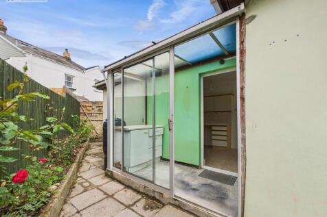 property front 2.jpg