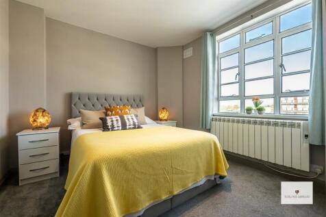 Hatherley Court 141-033 HR - HPA.jpg