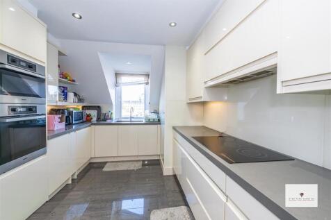 Alexandra Court 28-004 HR - HPA.jpg