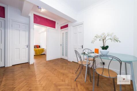 Ralph Court 67-006-006 Logo.jpg