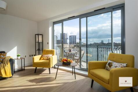 Regents Park Road 10@208-025 HR - HPA.jpg