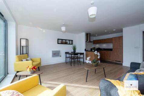 Regents Park Road 10@208-029 HR - HPA.jpg