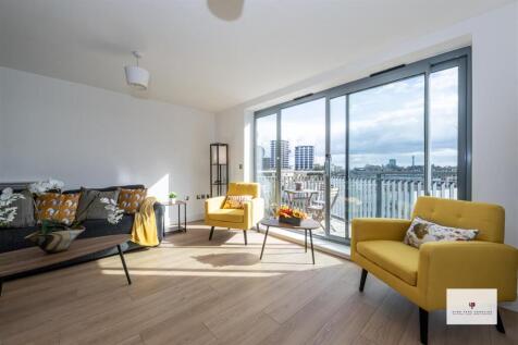 Regents Park Road 10@208-024 HR - HPA.jpg