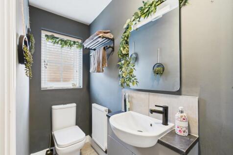 En-suite shower room