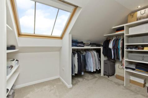 Walk In Wardrobe