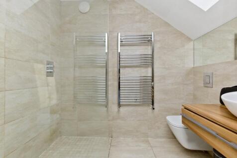 En Suite Shower