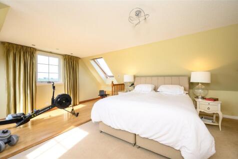 Double Bedroom 2