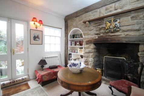 living room.JPG