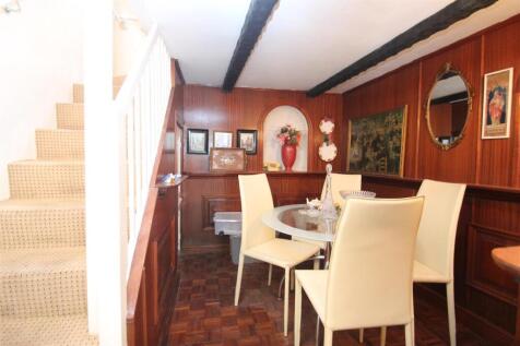 dining room.JPG
