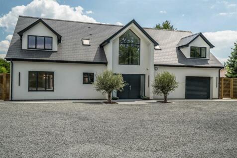 Electric Sliding Wooden Clad Gate to Driveway