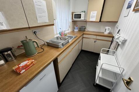 72 Manor IMG_8540.jpg