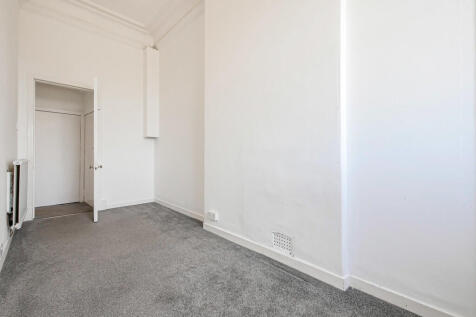 Bedroom 2-2