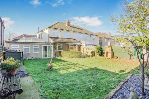 1577563810 - 15 Barrow Avenue SM5 - 6.jpg