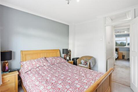 1617287413 - 35 All Saints Road, SM1 - 2.jpg