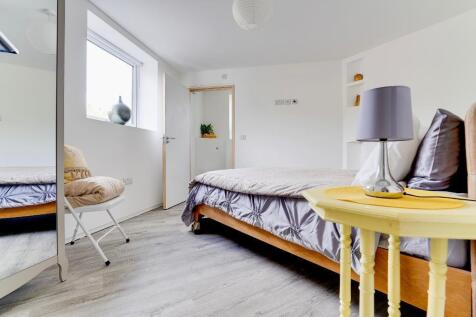 Bedroom 4 with en suite shower