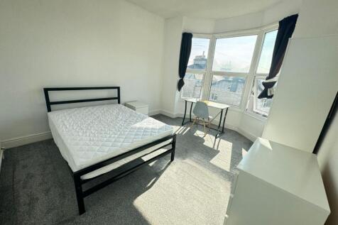 WhatsApp Image 2024-09-03 at 09.30.26 (1).jpeg