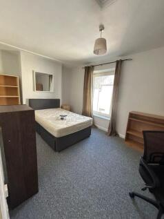 WhatsApp Image 2025-09-04 at 13.47.42 (1).jpeg