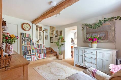 Hall / Dining Room