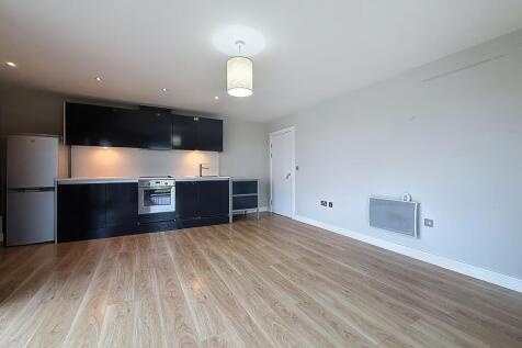 Open Plan Living &amp; Kitchen