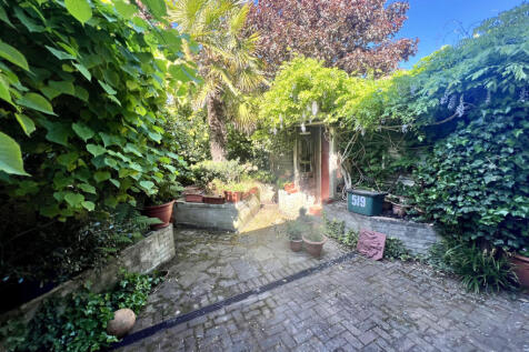 Property Image 16