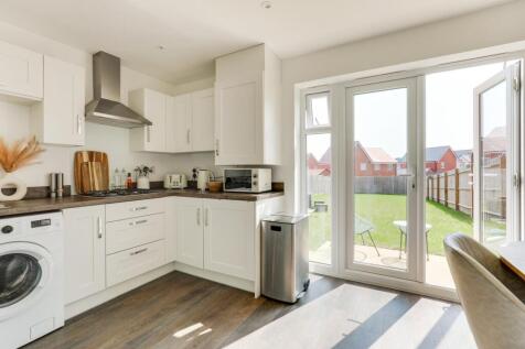 PHOTO-2025-08-07-15-20-29 23.jpg