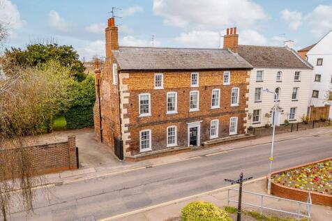 Langtoft House (Spalding)-2.jpg