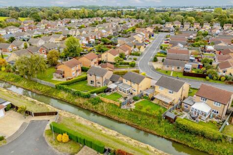 32 Saxon Close (Spalding)-2.jpg