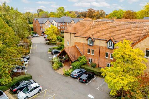 48 Swallows Court (Spalding)-2.jpg