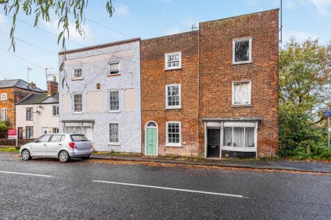 43 London Road (Spalding)-7.jpg