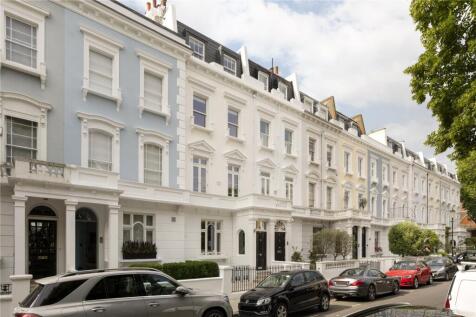 Priory Walk, London, SW10