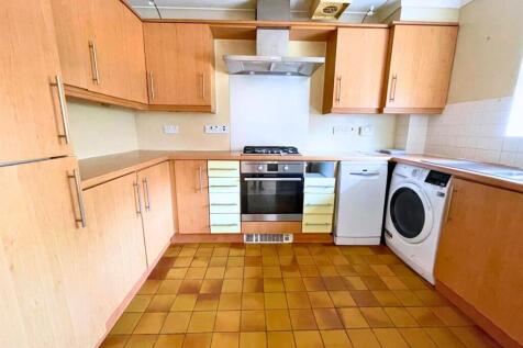 WhatsApp Image 2025-05-13 at 16.52.09_b3bed138 - E