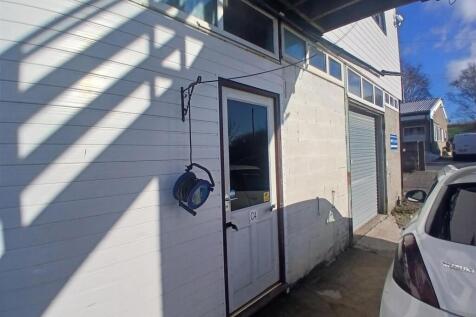 WhatsApp Image 2025-11-18 at 11.03.33.jpeg