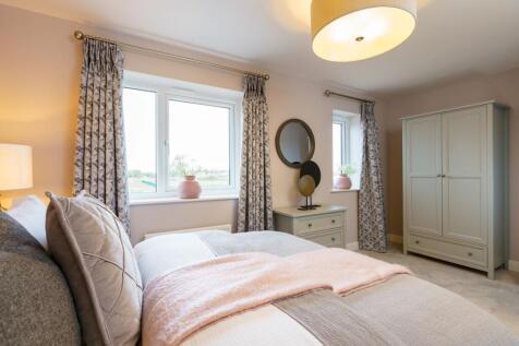 On the second floor are 2 further well proportioned bedrooms
