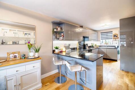 Kitchen / Breakfast Room