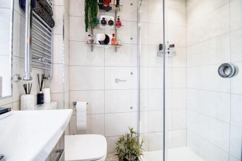 En-Suite One