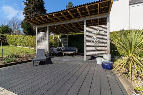 Sundeck