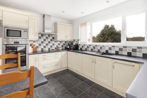 Kitchen / Breakfast Room