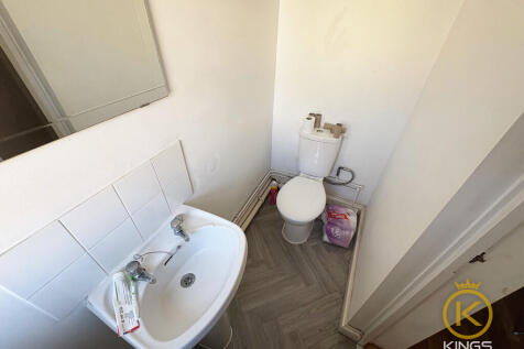 58 PENHALE ROAD (...