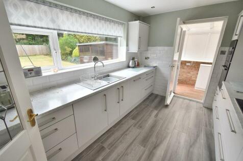 Fitted Kitchen