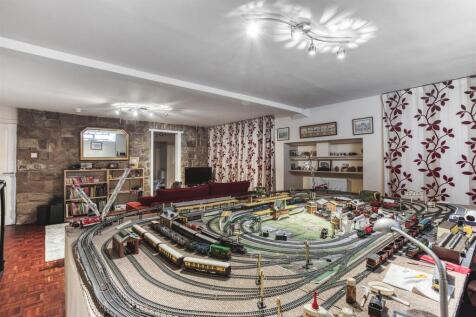 Games Room/Study/Bedroom Six