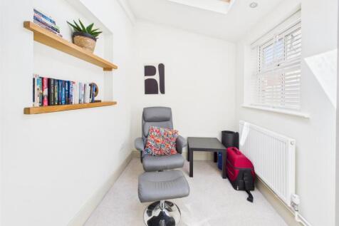 Cosy Snug Area
