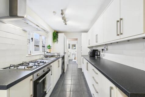 Large Kitchen
