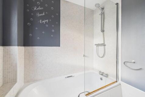 CAM01932G0-PR0980-STILL011 (1).jpg