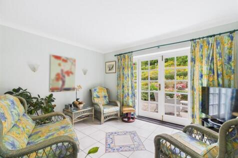 Garden Room/Bedroom Five