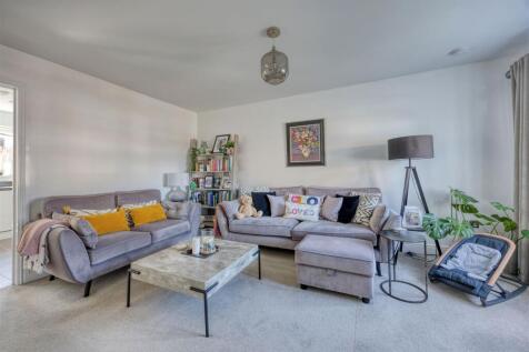 37_FAULDS_DRIVE_KIRKINTILLOCH_013.JPEG