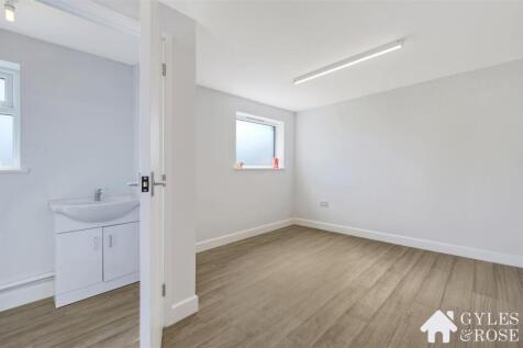 Office / Part conversion of garage with WC