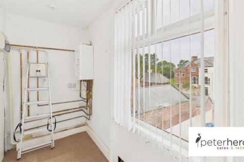 Walk in Storage Cupboard