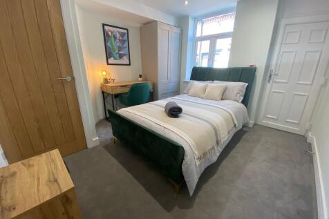 WhatsApp Image 20...